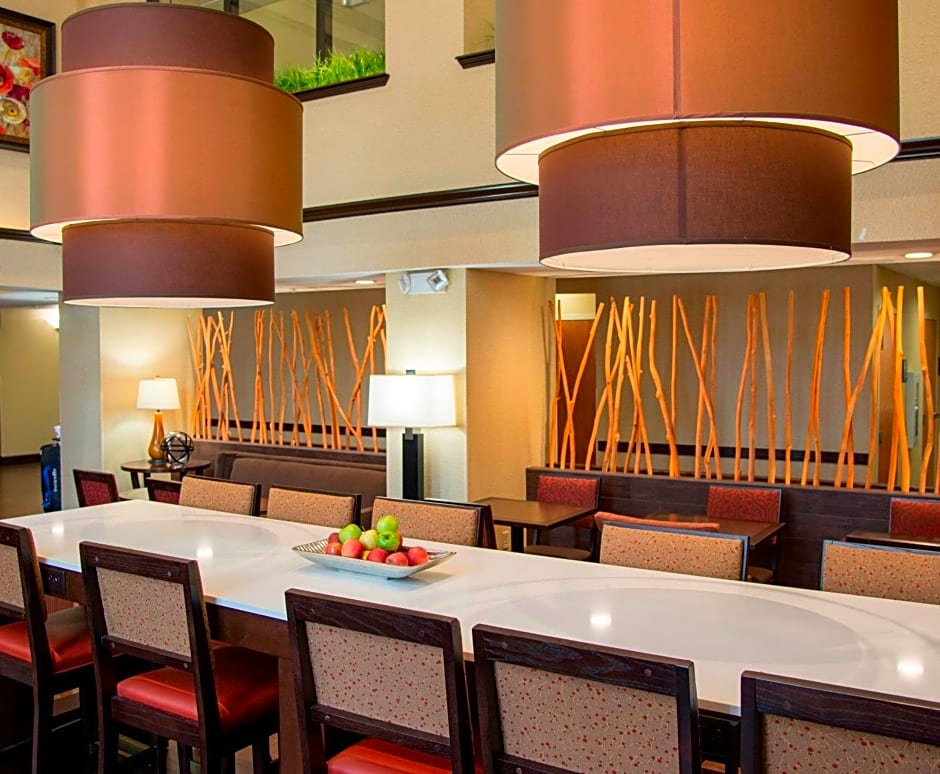 Hampton Inn Houston-Pearland, TX