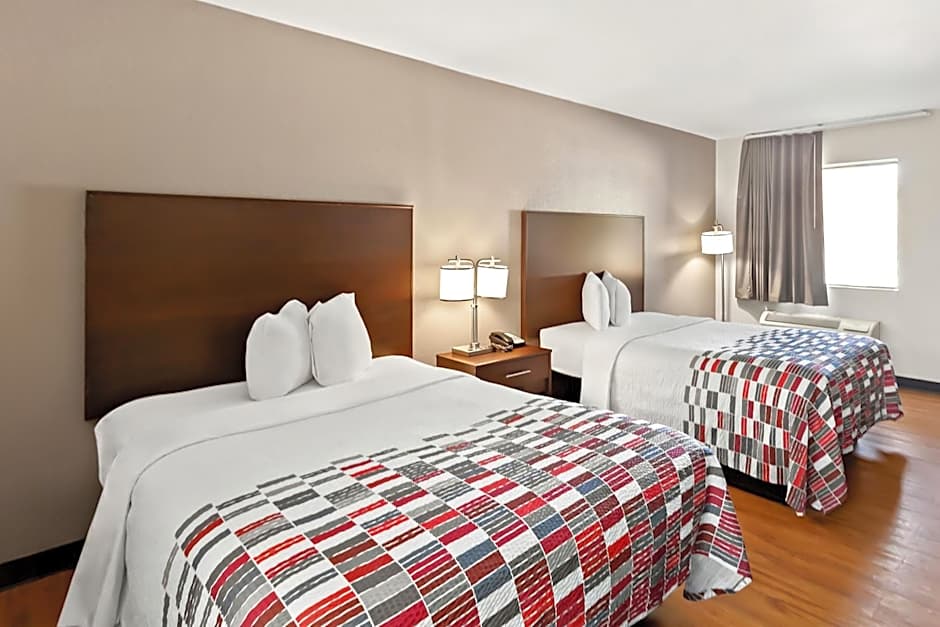 Red Roof Inn Muscle Shoals