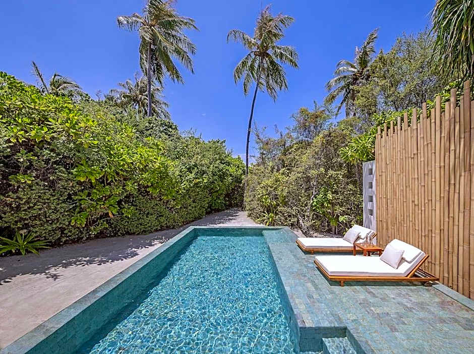 Anantara Kihavah Villas Resort