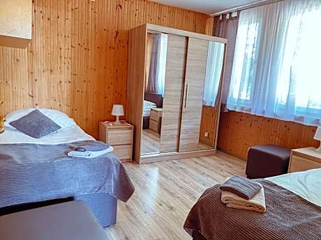 One-Bedroom Chalet