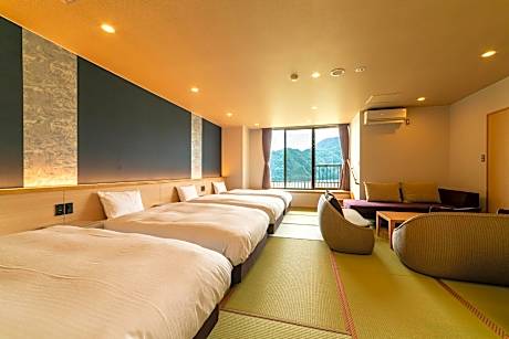 Suite Japanese-Style 4 Beds - Indoor Bath - Non-Smoking