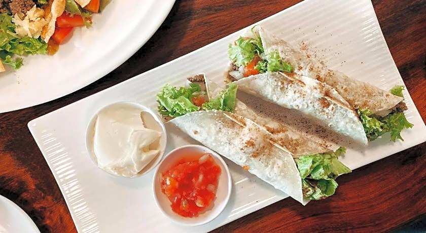 Pilgrims Kitchen & Inn