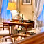 FLEUR DE LIS HOTEL