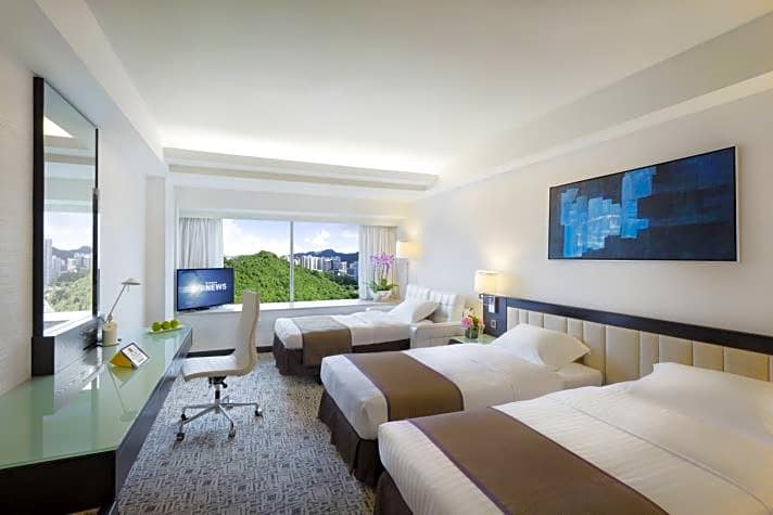 Regal Riverside Hotel