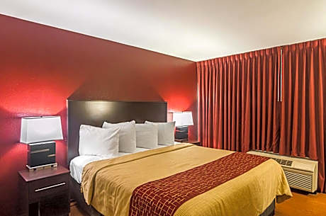 Superior King Room Disability Access - Non-Smoking