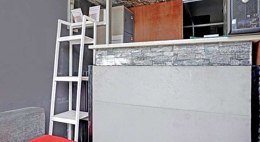 Collection O 92967 Apartement Sentraland Karawang By Rda Living