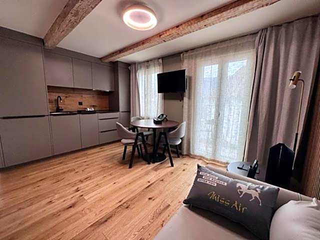 BERG & BERG HOTEL - Kerns Self-Check-in