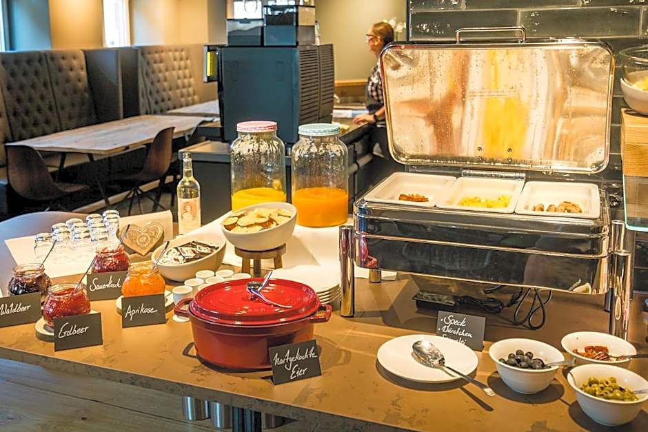 Hotel Goldene Traube - by Neugart