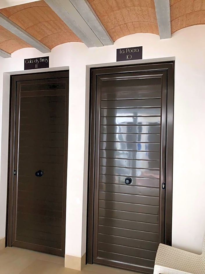 HOTEL ISLA PLANA