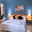 La Playa Hotel