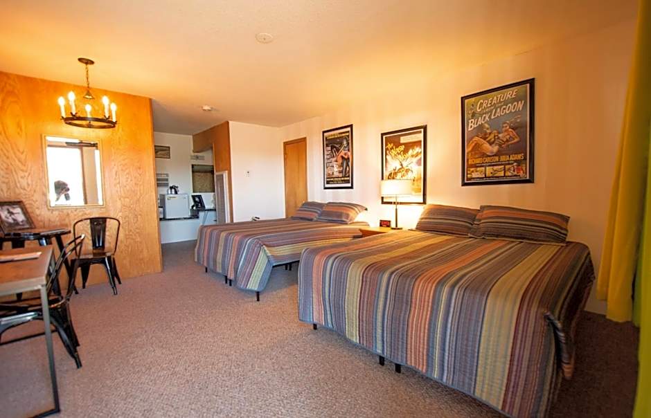 Raton Pass Motor Inn