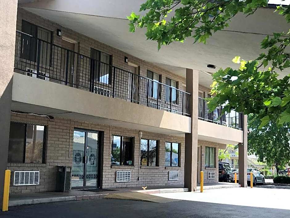 Go2 Inn & Suites By Relianse -Albuquerque