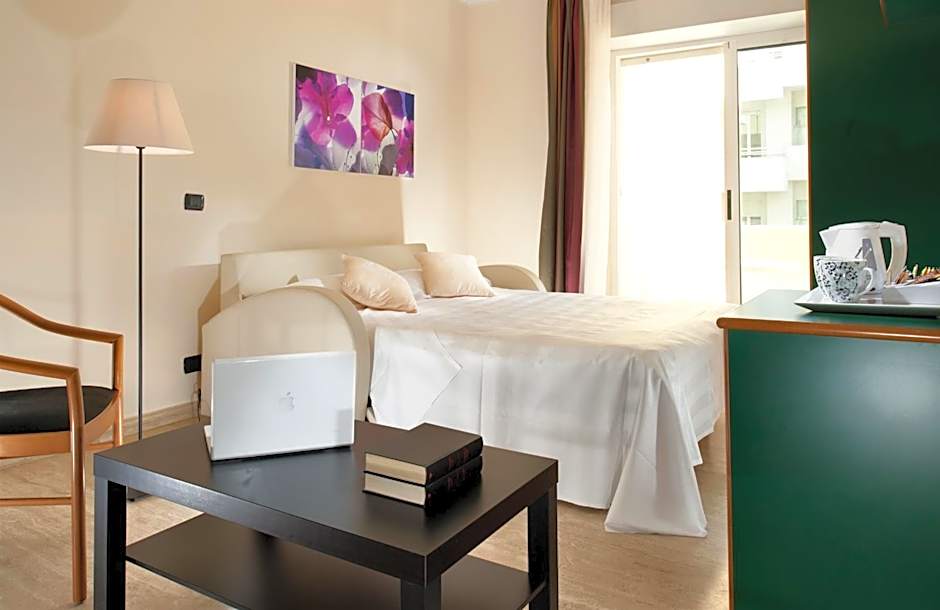 Astoria Suite Hotel
