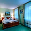 Hotel Zur Burg GmbH