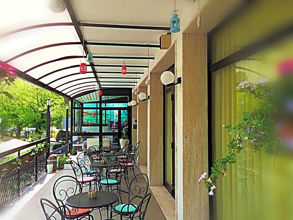 Hotel Lux