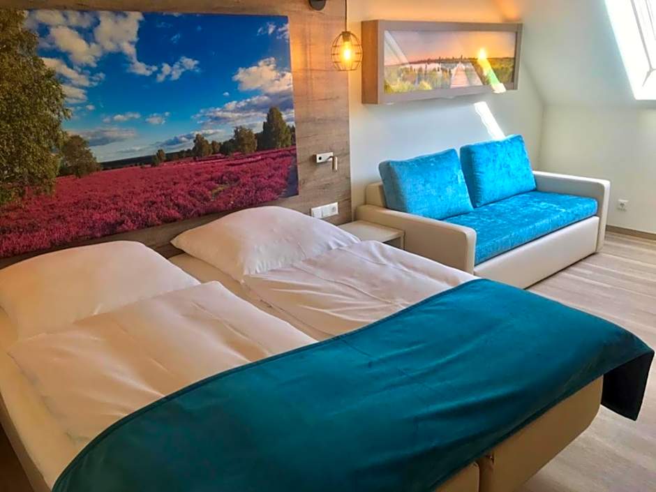 Meyn's Apartments & Hotel