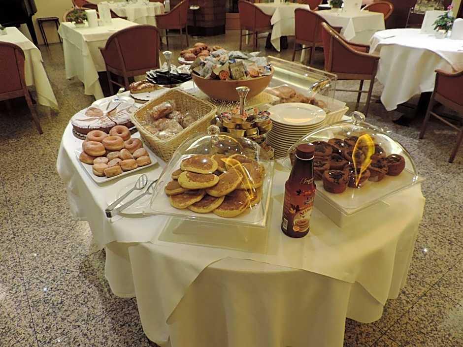 Hotel Gama