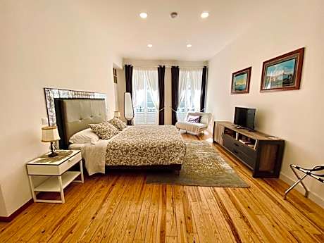 Suite with Balcony
