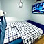Thruster - Rooms, Kitchen, Chill-Out Zone-Netflix, Lobby-Netflix