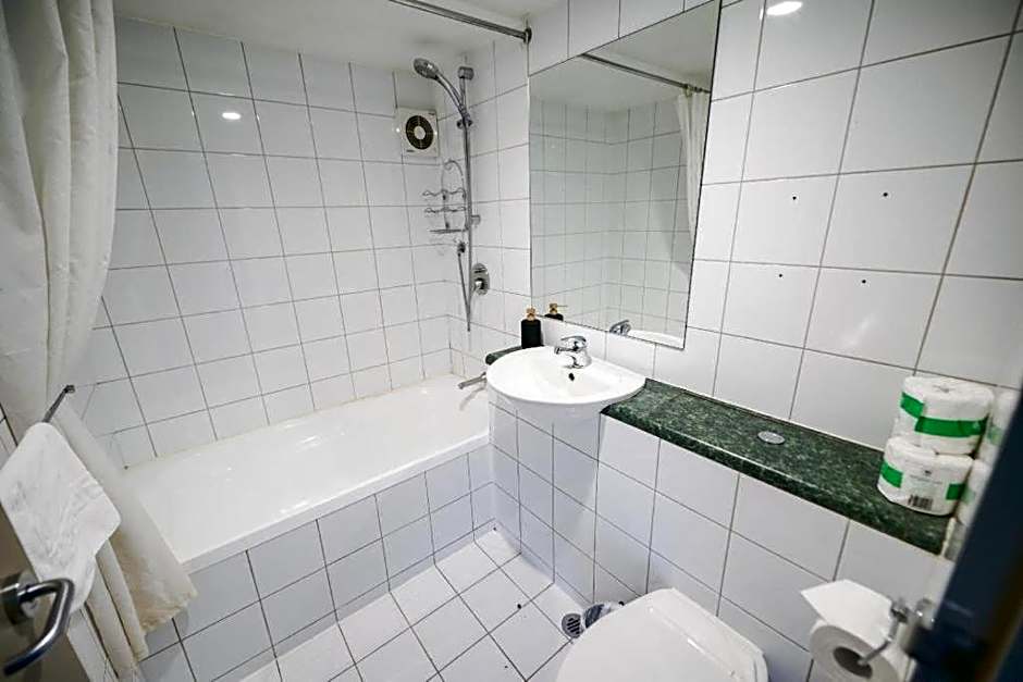 Base Backpackers Queenstown