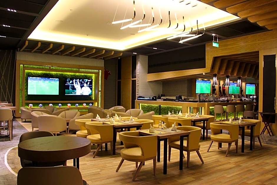 Ramee Rose Hotel