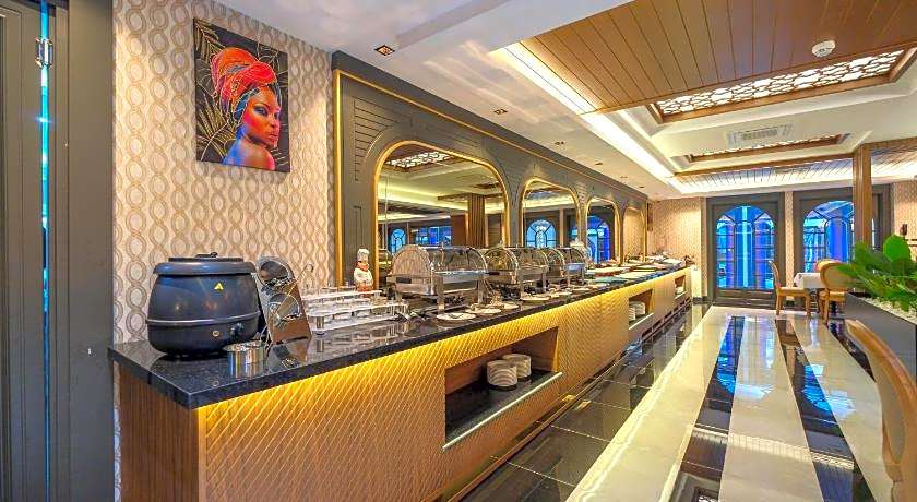 Elysium Deluxe Suites 