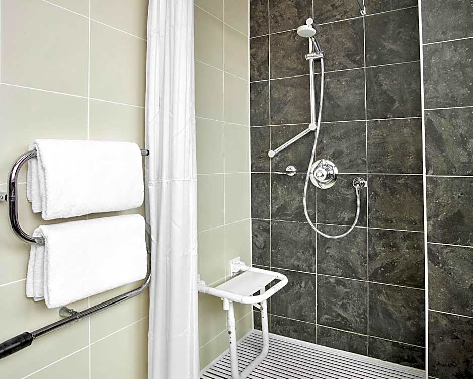 Leonardo Hotel and Conference Venue Hinckley Island