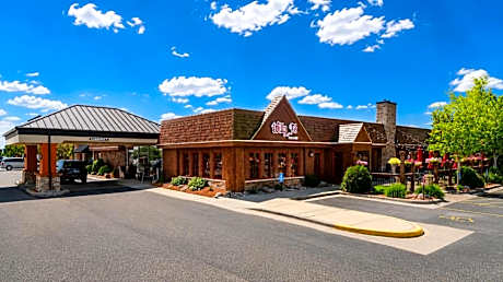 Alexandria Hotel & Conference Center