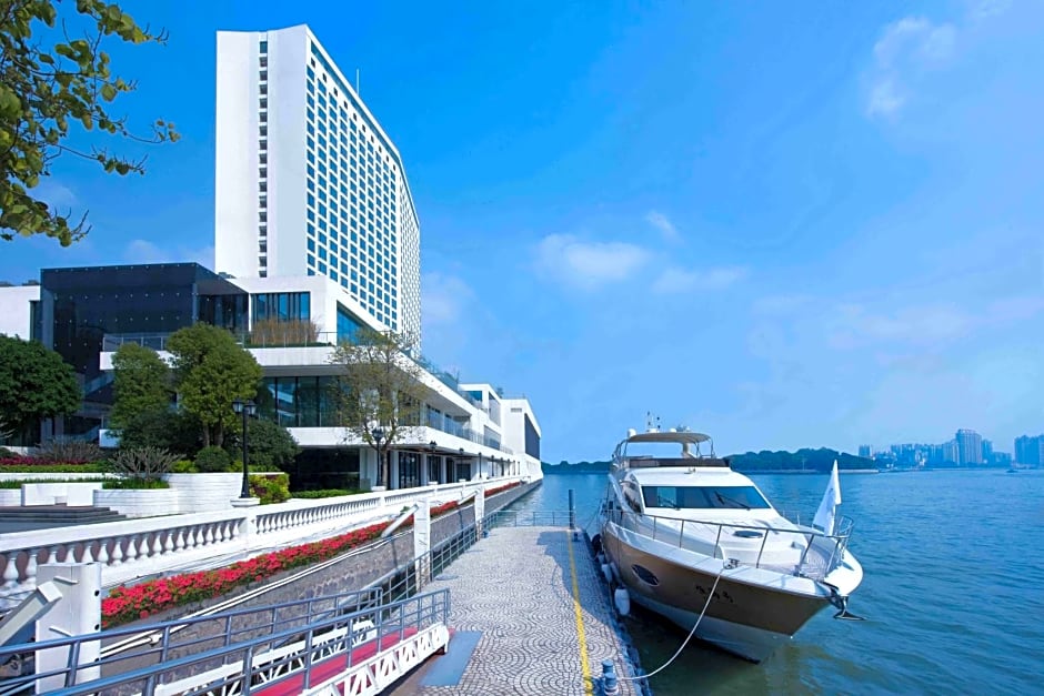 White Swan Hotel
