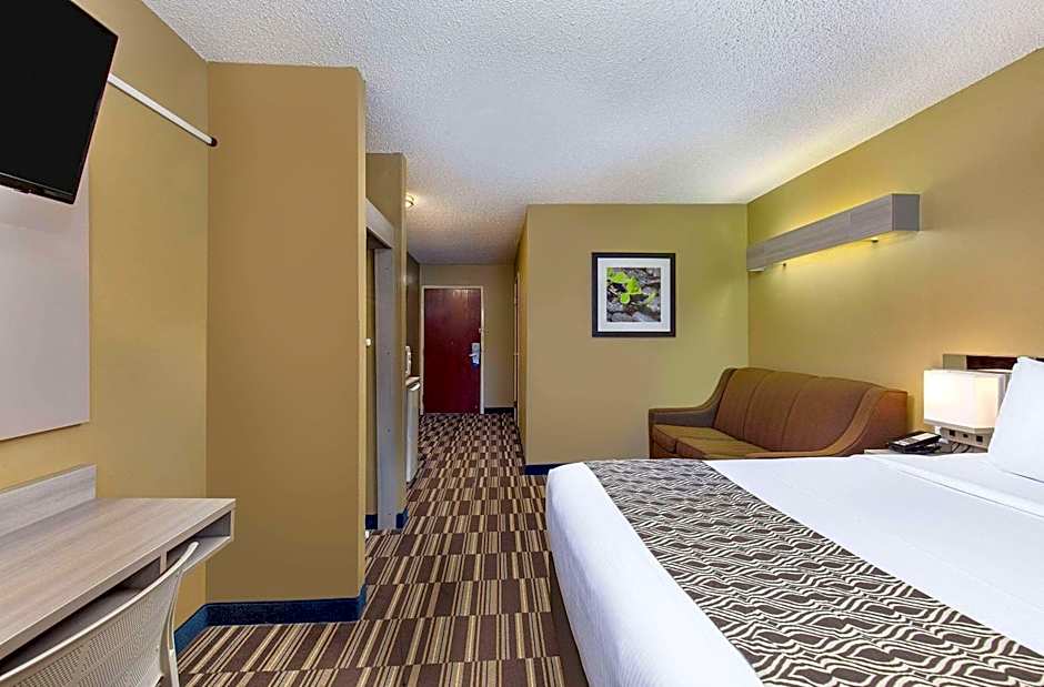 Microtel Inn & Suites by Wyndham Dry Ridge