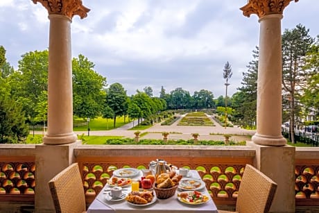 Hotel Schloss Weikersdorf