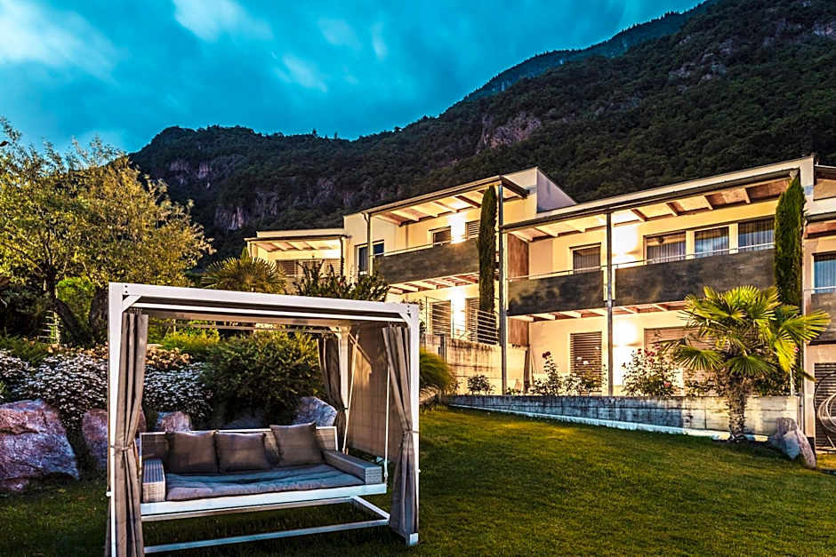 Hidalgo Suites