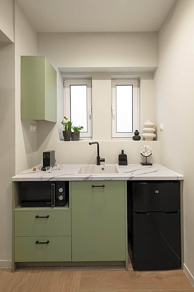 ASTIKON Xenofontos Suites