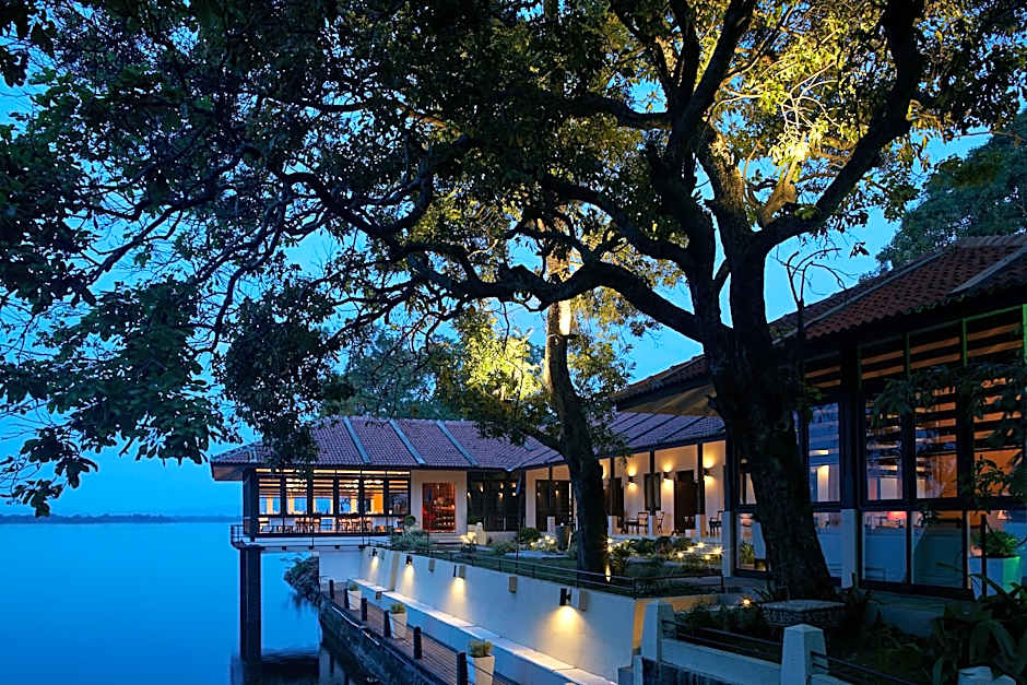 Ekho Lake House Polonnaruwa