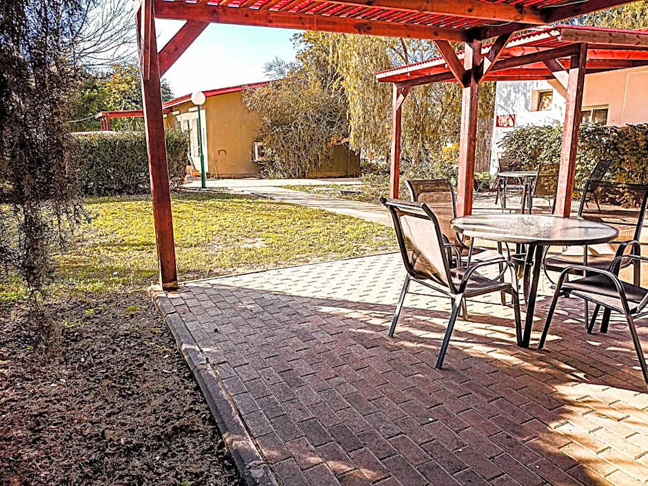 Mandara - Country Lodging