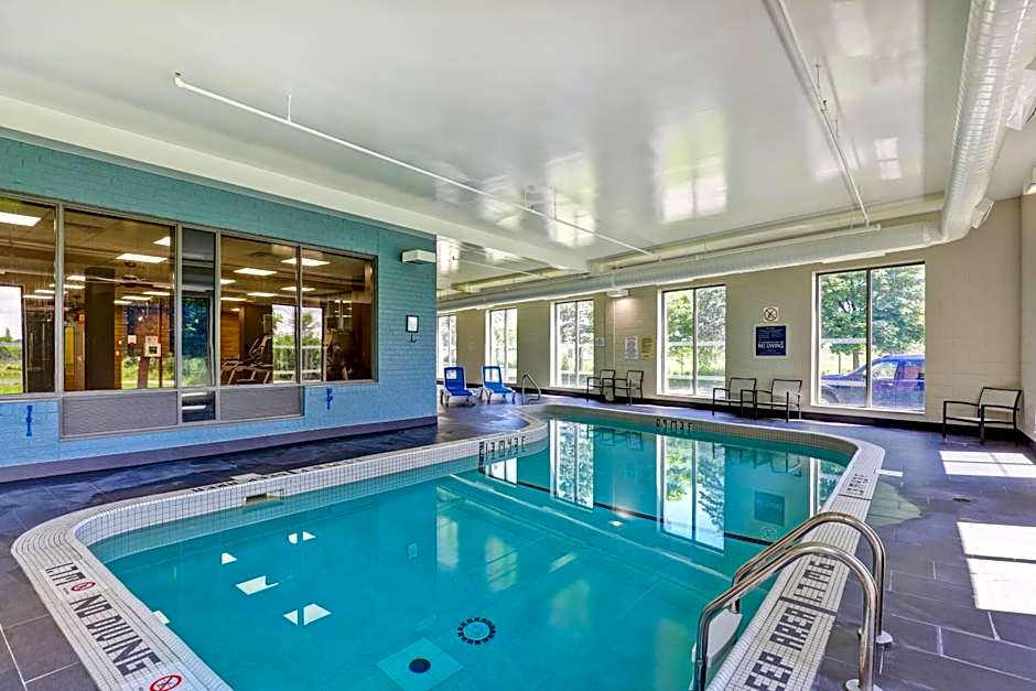 Four Points By Sheraton St. Catharines Niagara Suites