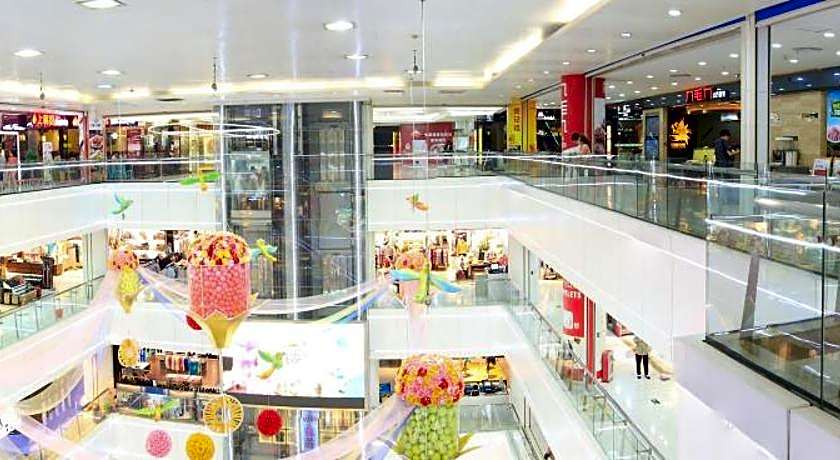 South & North International Apartment (Kam Rueng Plaza)-Free shuttle bus/Snack during Canton Fair