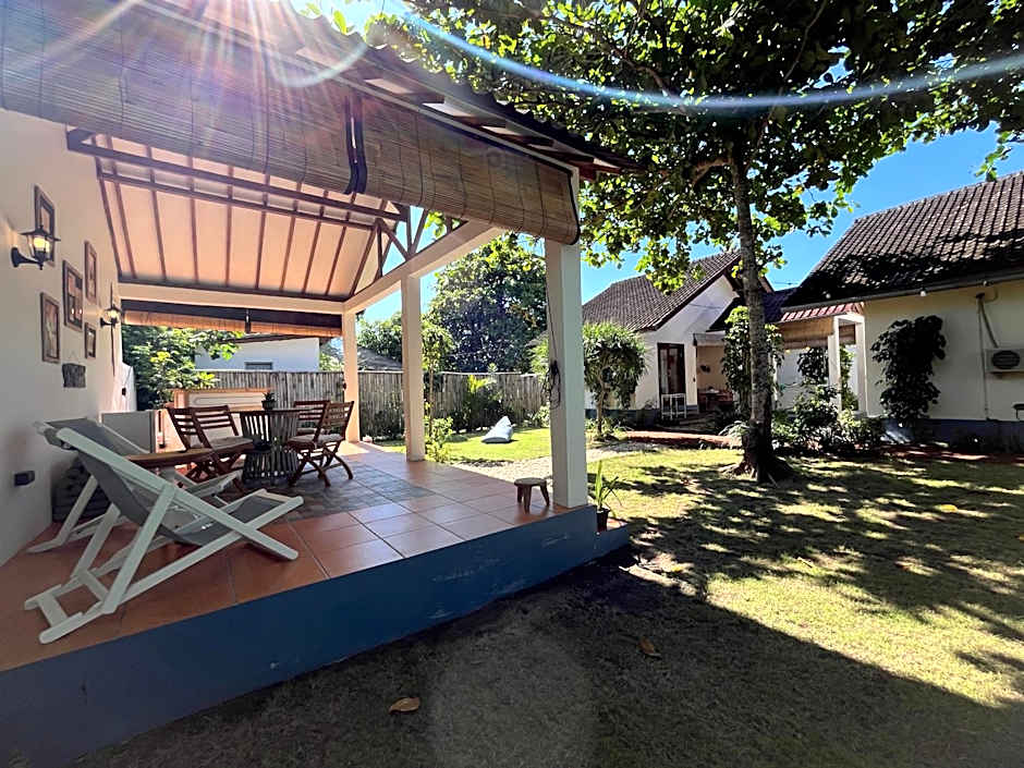 Living Room Lembongan