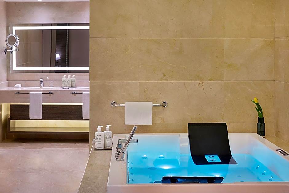 Voco Al Khobar By IHG