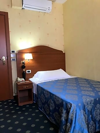Small Single Room