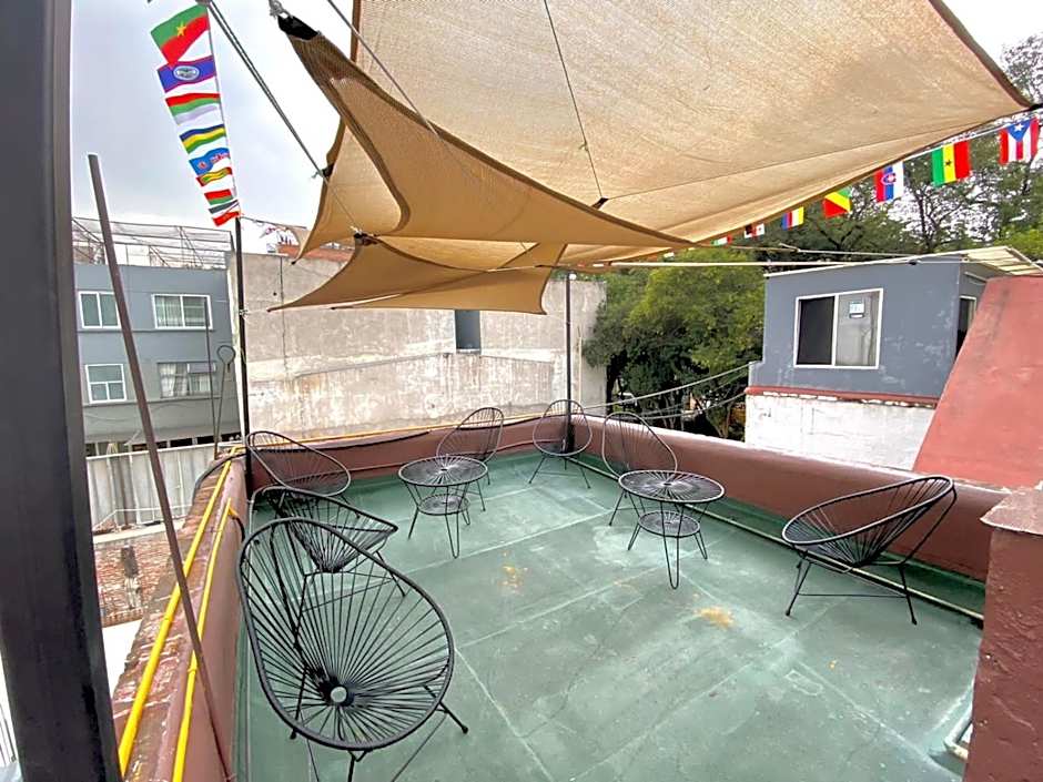 ROOMIES HOSTEL Parque México