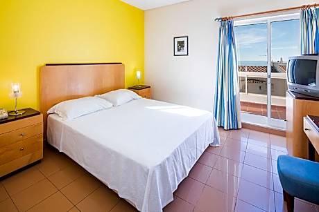 City View Room 1 adult
