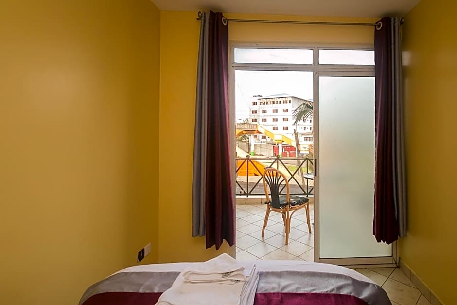 Plus254 Hotel