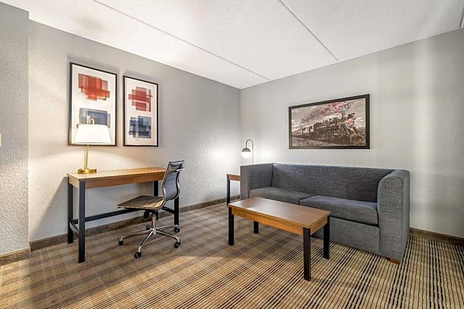 AmericInn by Wyndham Mounds View Minneapolis