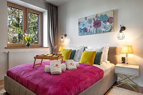 WILLA JAROSTA & SPA, AC -free parking