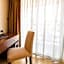 Nova Gold Hotel
