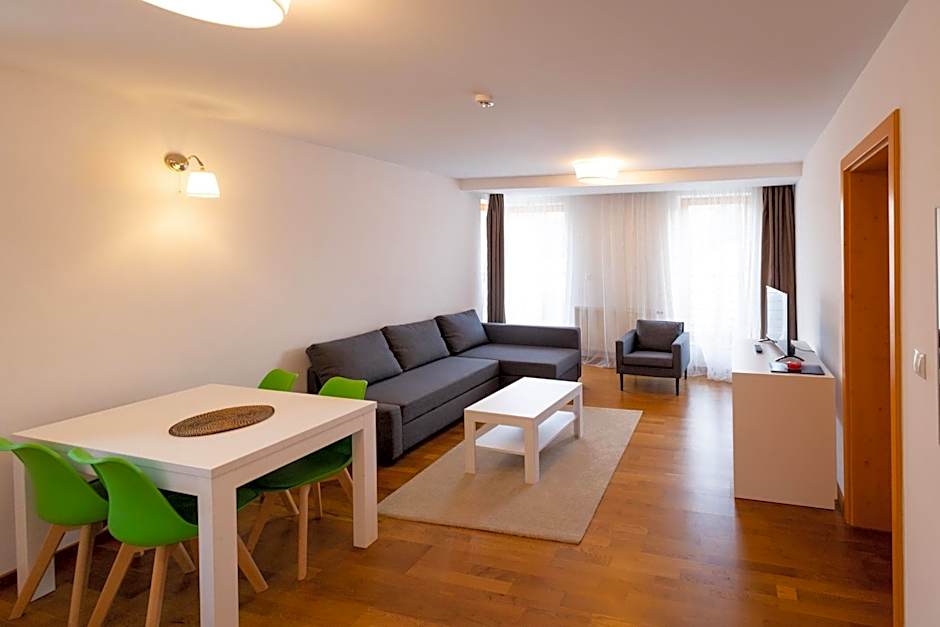 MERKUR APARTMENTS - SELF CHECK-in