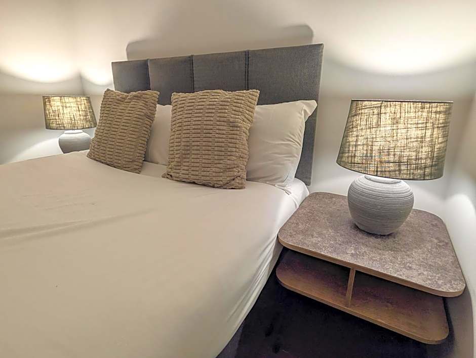 Dockside Aparthotel, Best Western Signature Collection