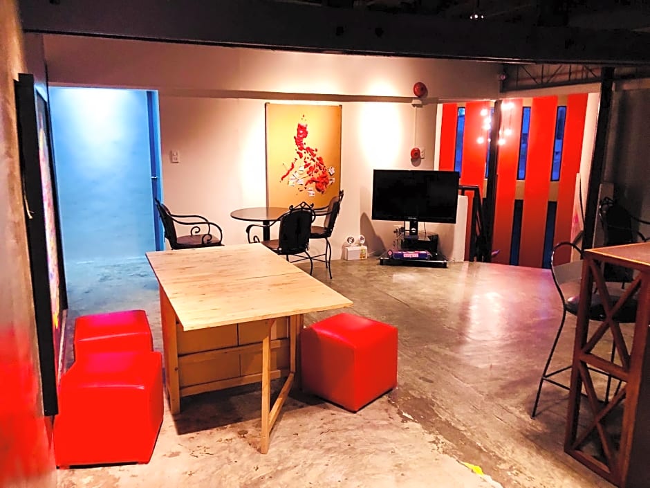 Hometown Hotel Bacolod