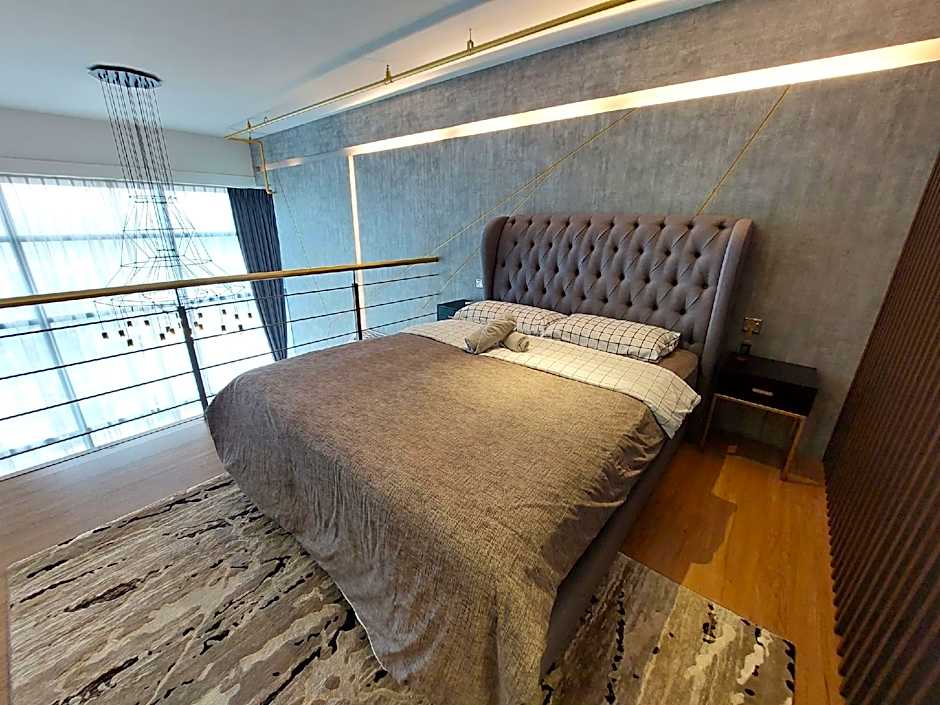 Stylish Duplex, Pinnacle PJ City #3A (2pax)